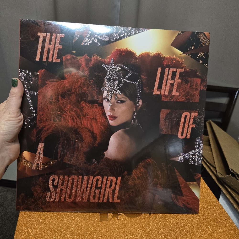 The Life of a Showgirl Vinyl Tiny Bubbles Champagne Edition (Red Lipstick Lace)